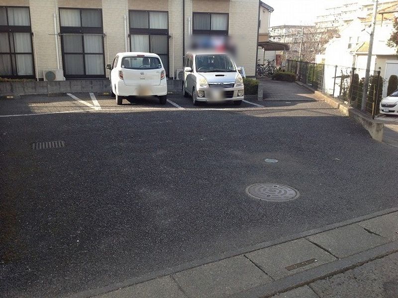 レオパレス三橋 駐車場