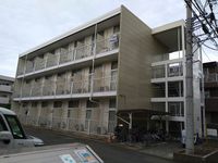 レオパレスアズール 外観