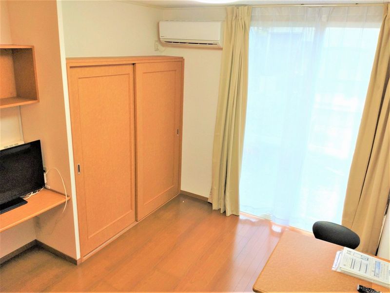 レオパレスセイバー 居間