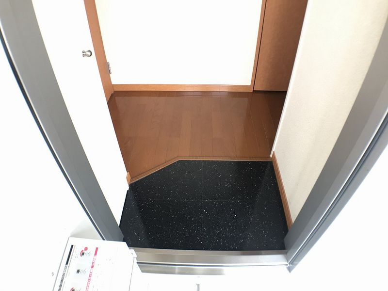 レオパレスセピア・コート エントランス