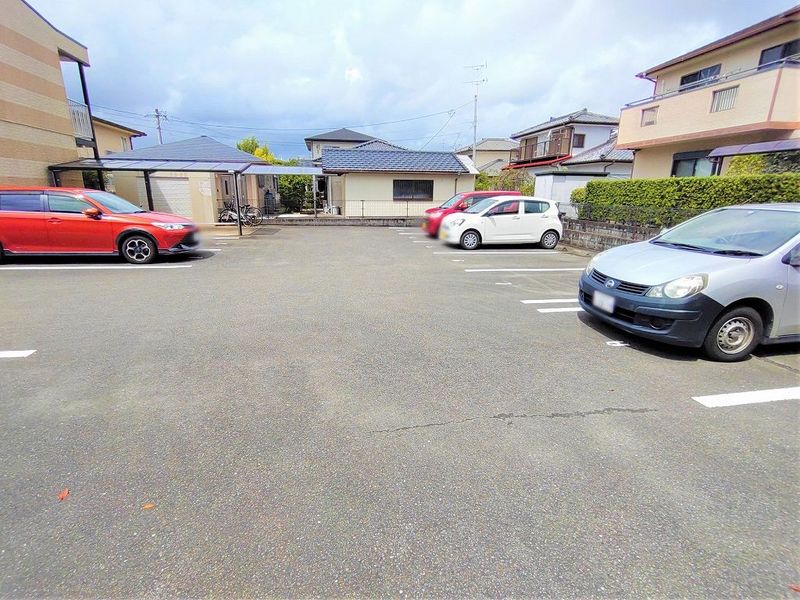 レオパレスＣａｌｅｎｄｕｌａ 駐車場