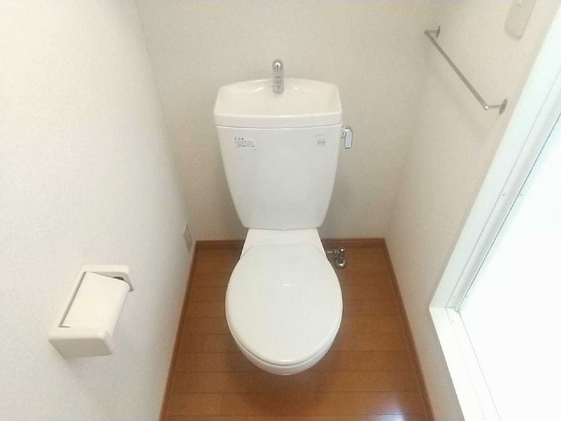 レオパレスソレイユ トイレ