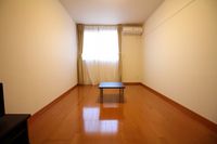 レオパレス寿 居間