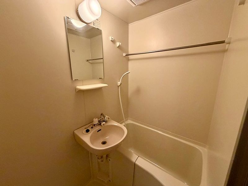 レオパレスミルキーウェイ 風呂