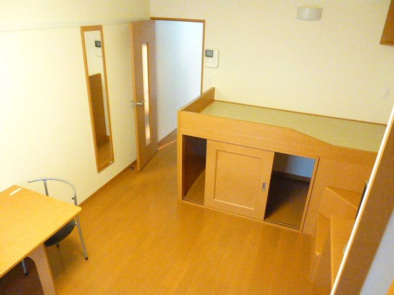 レオパレスエコミックユー 寝室