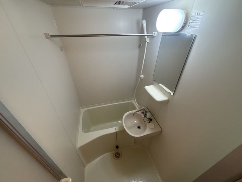 レオパレス成美 風呂