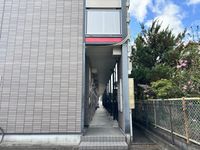 レオパレス花 undefined