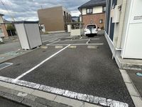 レオネクストミレニアム　Ｔ 駐車場