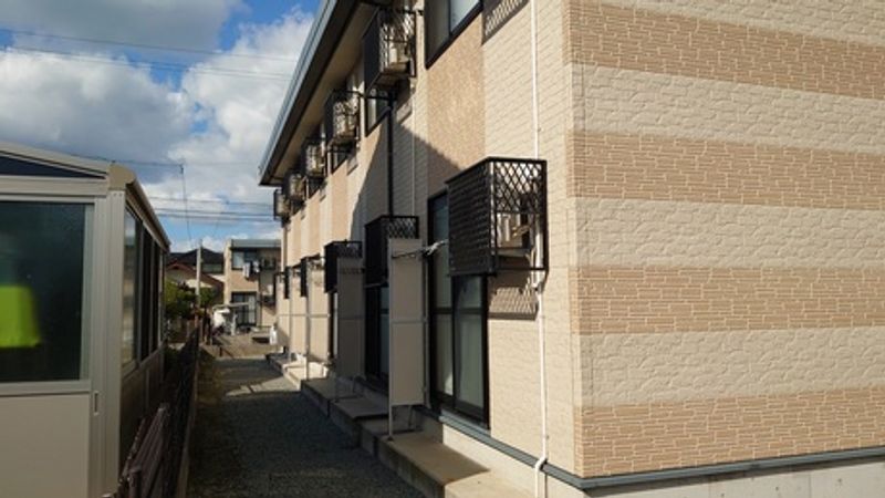 レオパレス長通川２ 外観