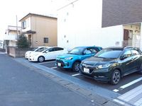 クレイノイヤサカ 駐車場