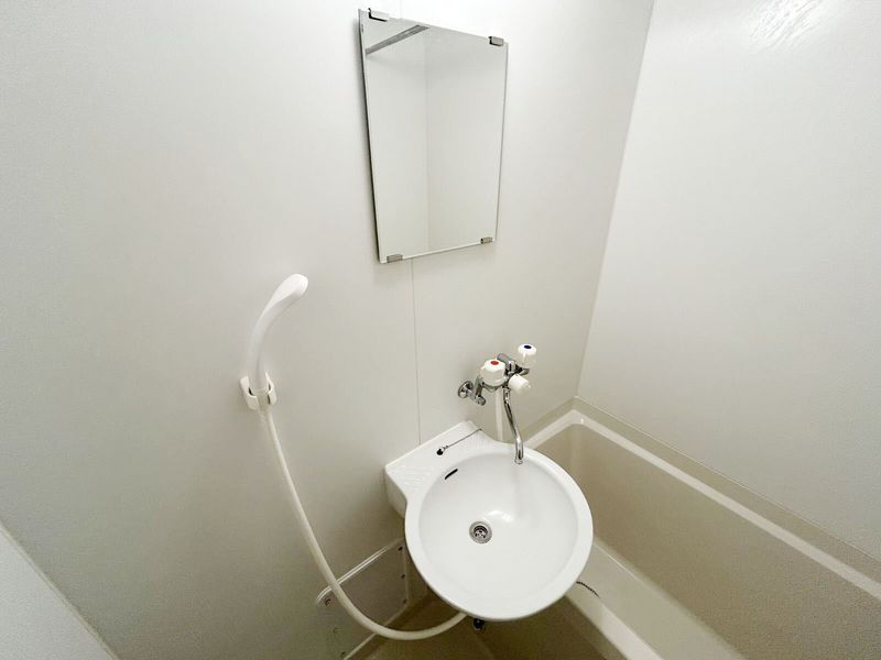 レオパレスクレール本内 洗面台