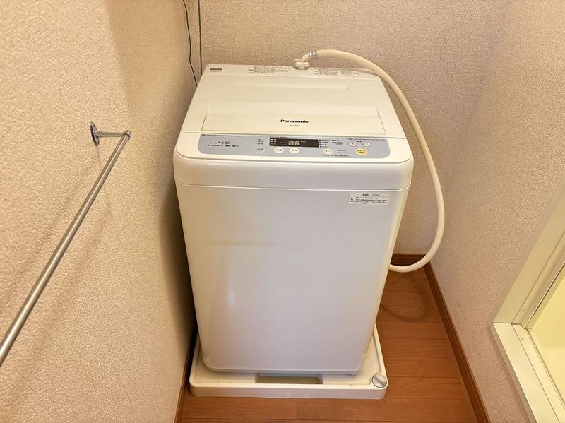 レオパレスラポール その他