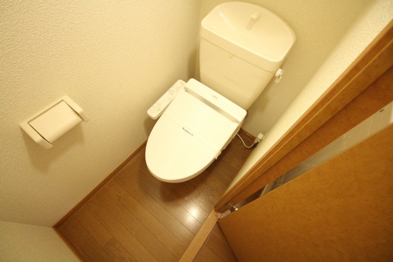 レオパレス唐崎ヶ丘 トイレ