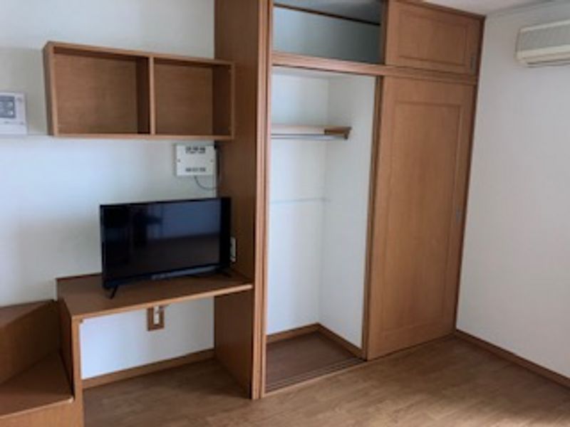 レオパレスグランシャリオ 収納