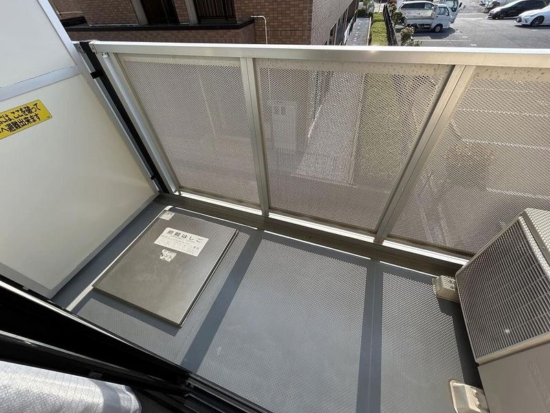 レオパレスグランプラス バルコニー