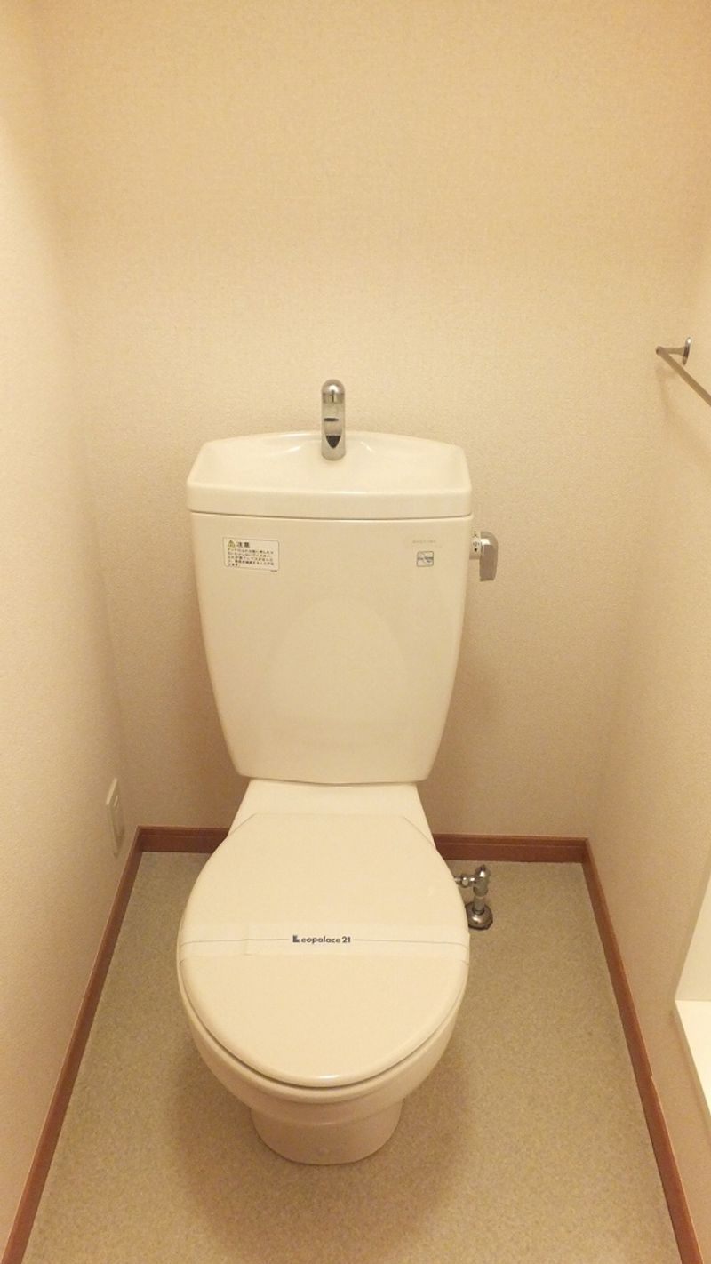 レオパレスパレット壱番館 トイレ