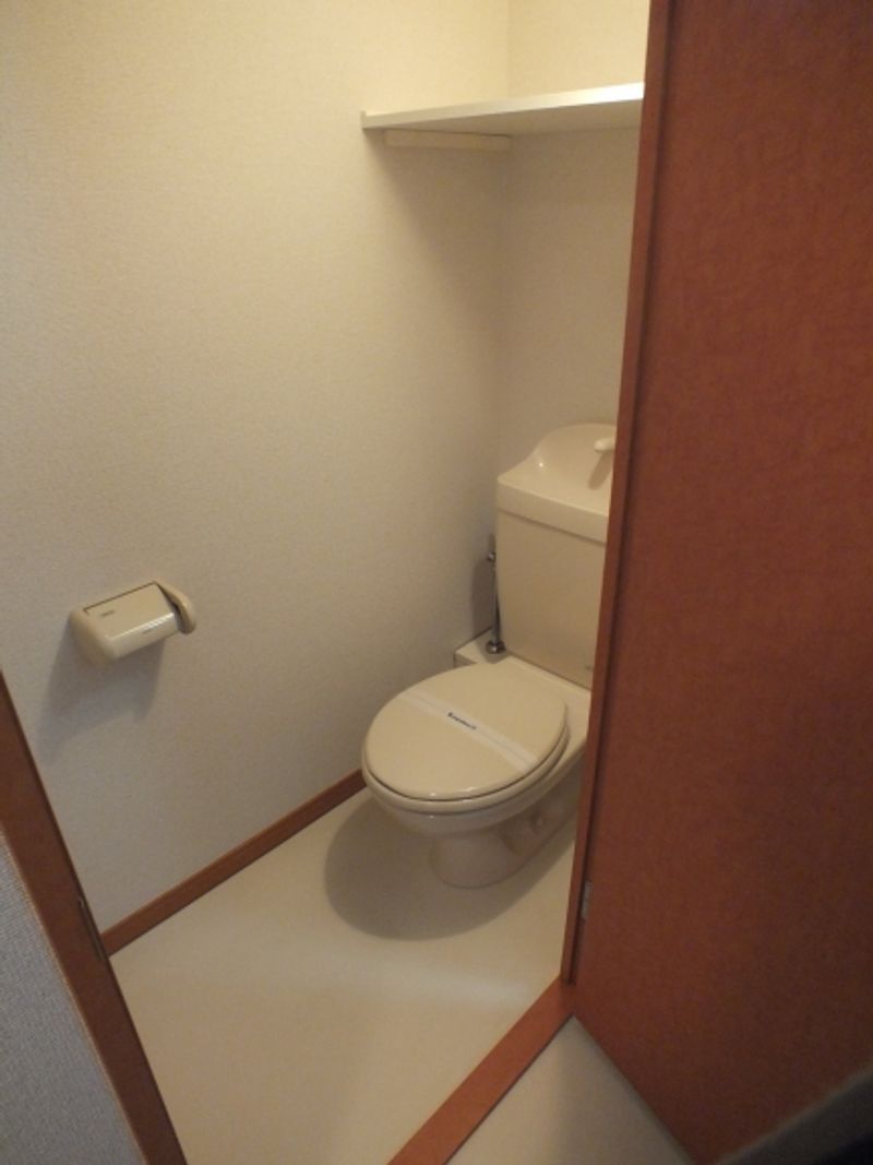 レオパレスシャトーＡ トイレ