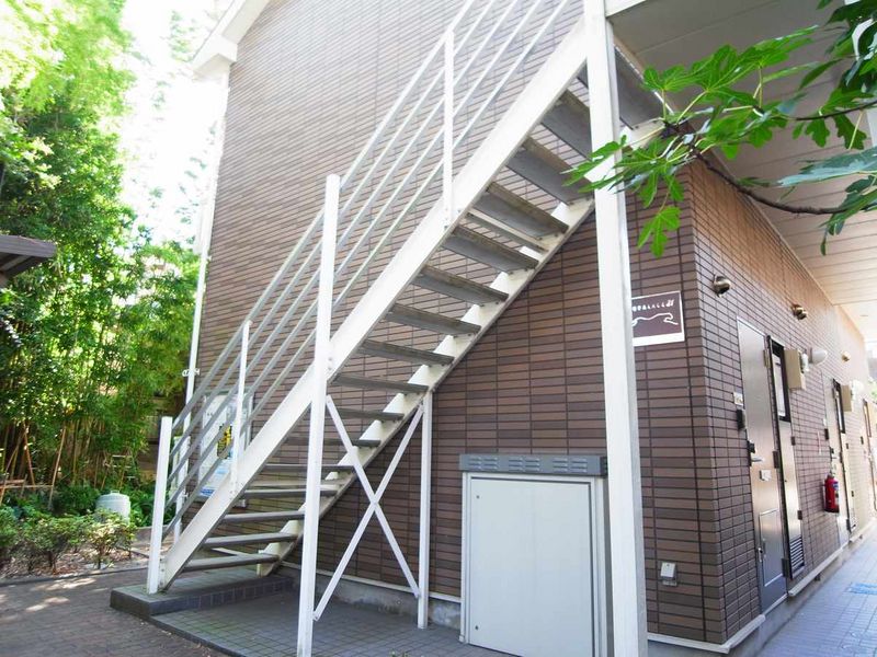 レオパレスブルーヴェイル 共用部分