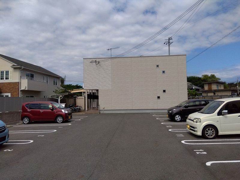 クレイノ垂井 駐車場