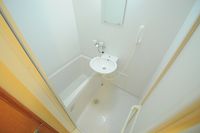 レオパレスルミエール湘南 風呂