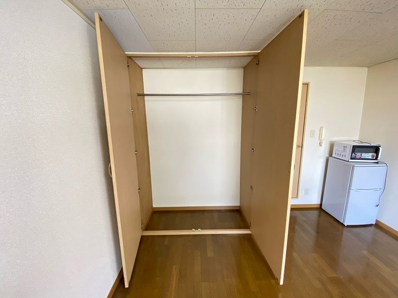 レオパレスドミールＢ館 収納