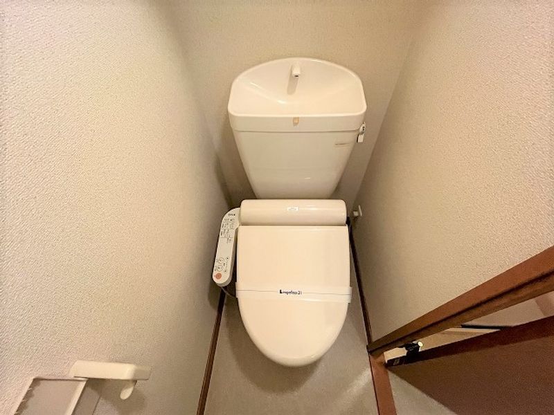 レオパレスエルズ和泉 トイレ