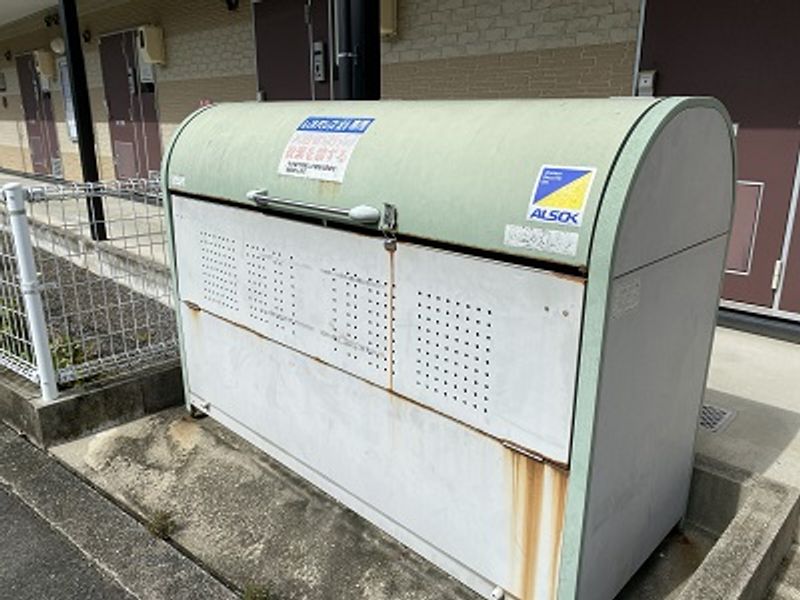 レオパレスラポール 共用部分