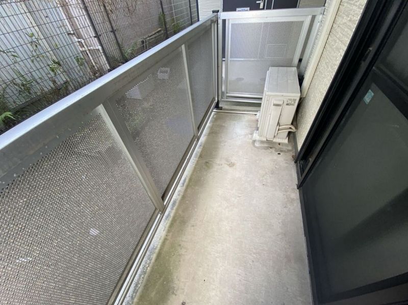 レオパレスセントラルアイ バルコニー