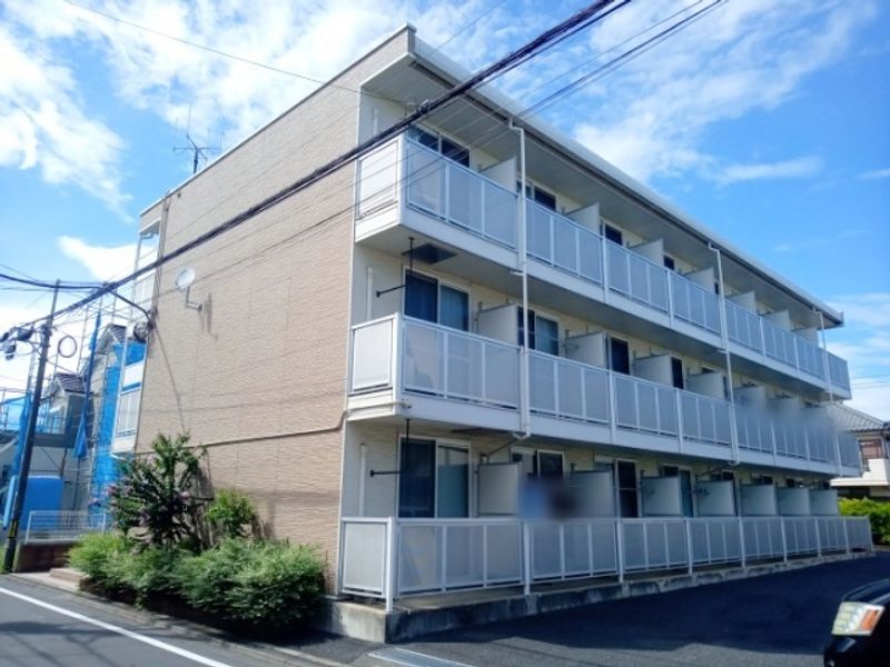 レオパレスリラ大南 外観