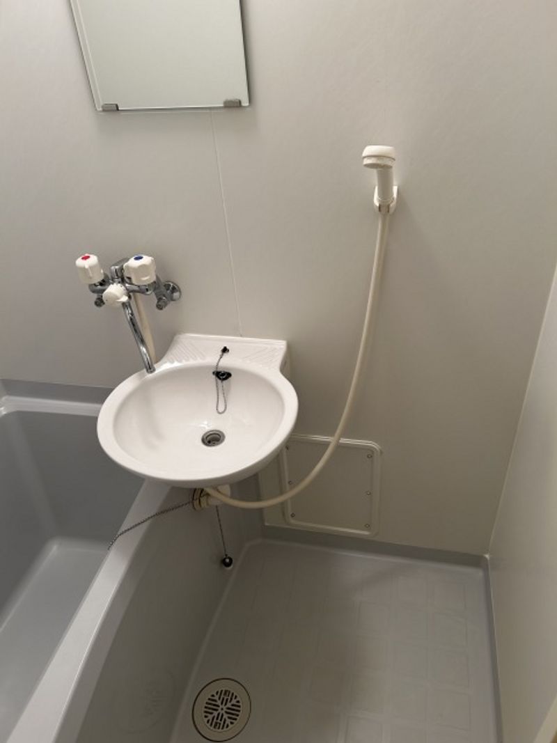 レオパレスハクスイ 風呂