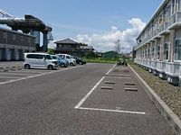 レオパレスラフォーレＡ 駐車場