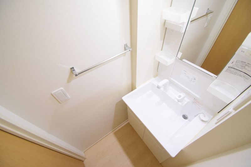 クレイノ弥生 洗面所