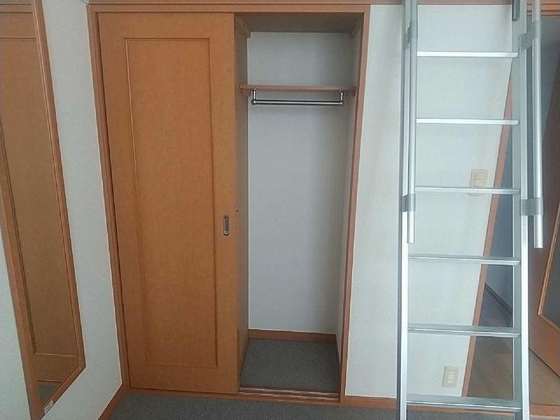 レオパレス小柳町Ⅱ 収納