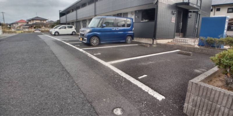 レオパレスＯＮＧＡ 駐車場