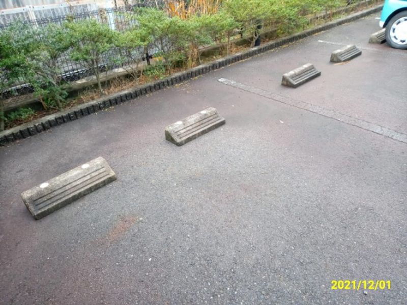 レオパレスアネックス２大橋 駐車場