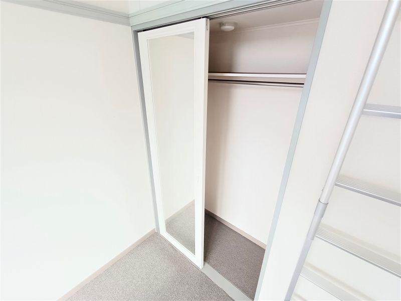 レオパレスヴィラ 収納