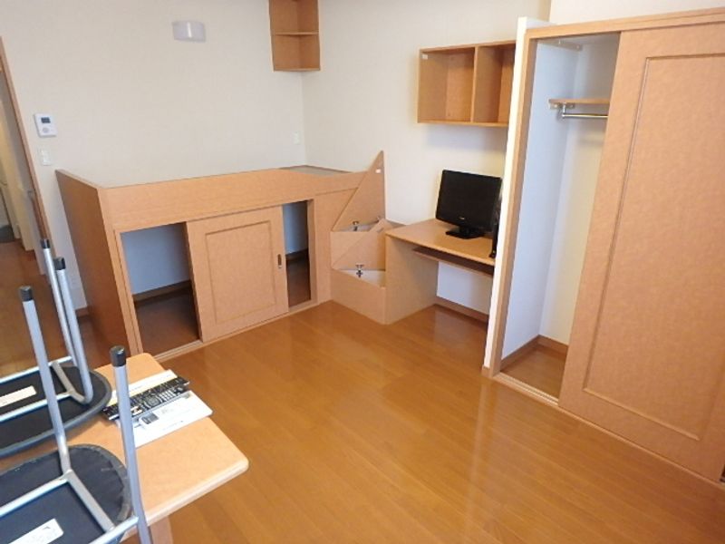 レオパレスプロヴァンス００９ 居間