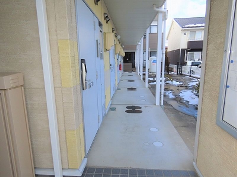 レオパレスアカシヤＢ 共用部分