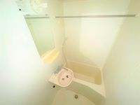 レオパレスアンソレイエ 収納
