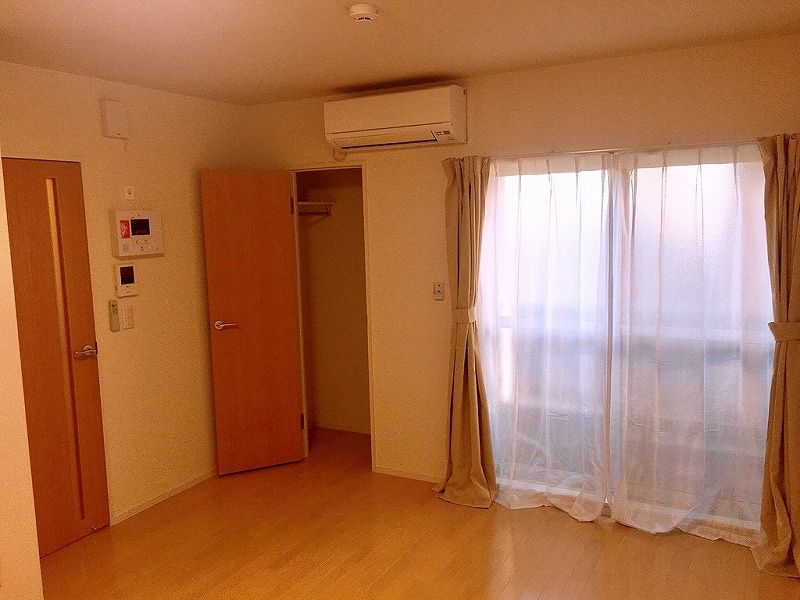 クレイノ岩倉五条 居間