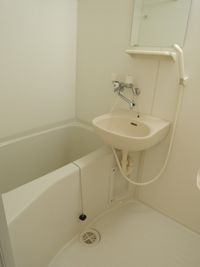 レオパレスメゾン　山　鼻 風呂