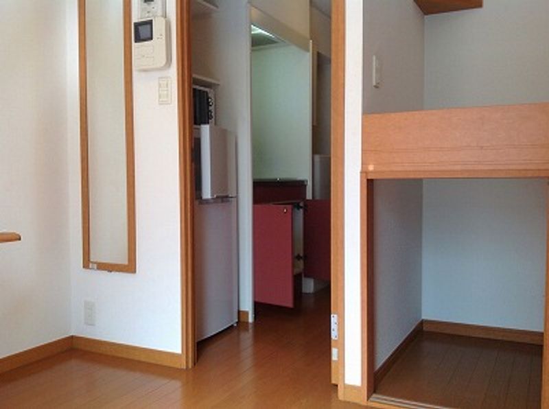 レオパレスフービエール 居間