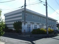 レオパレスぴゅあパイン エントランス