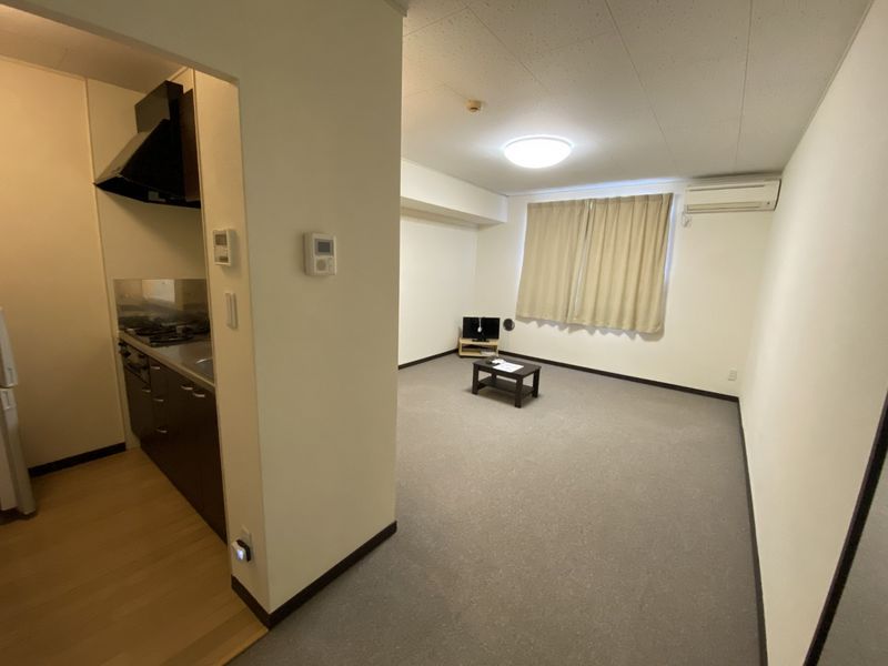 レオネクストＫＲＨフレンド 居間