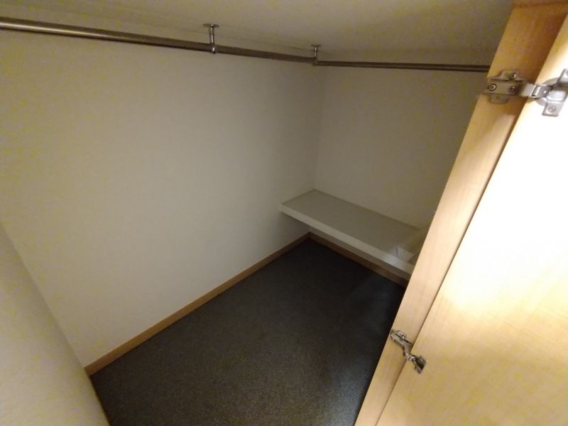 レオパレスウブスナ 収納