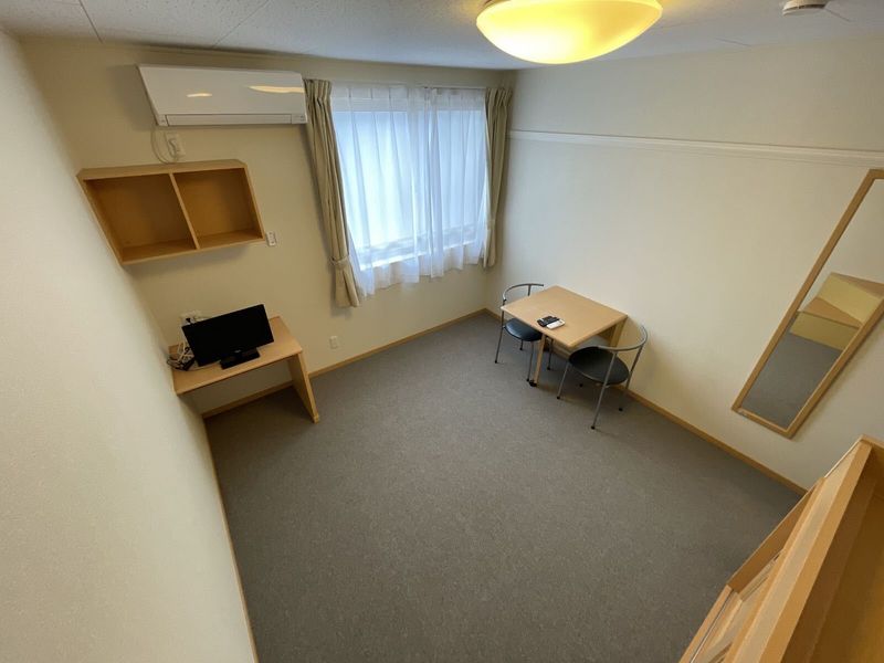レオネクスト桂 居間