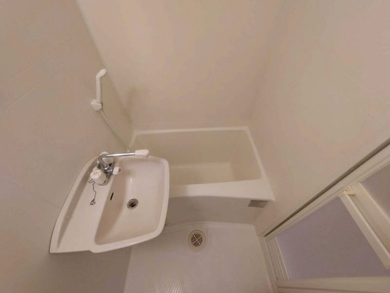 レオパレスアミティエ 風呂