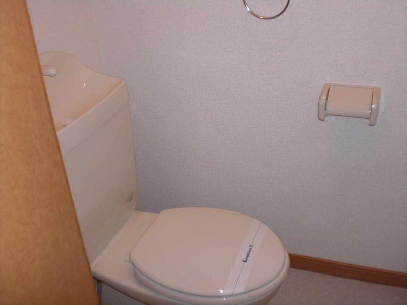 レオパレスすばるⅢ トイレ