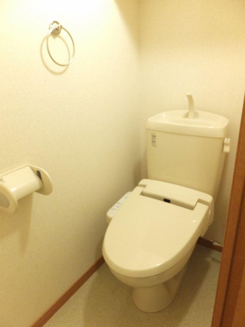 レオパレスアルテス トイレ