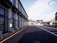 レオパレスプラシード 駐車場